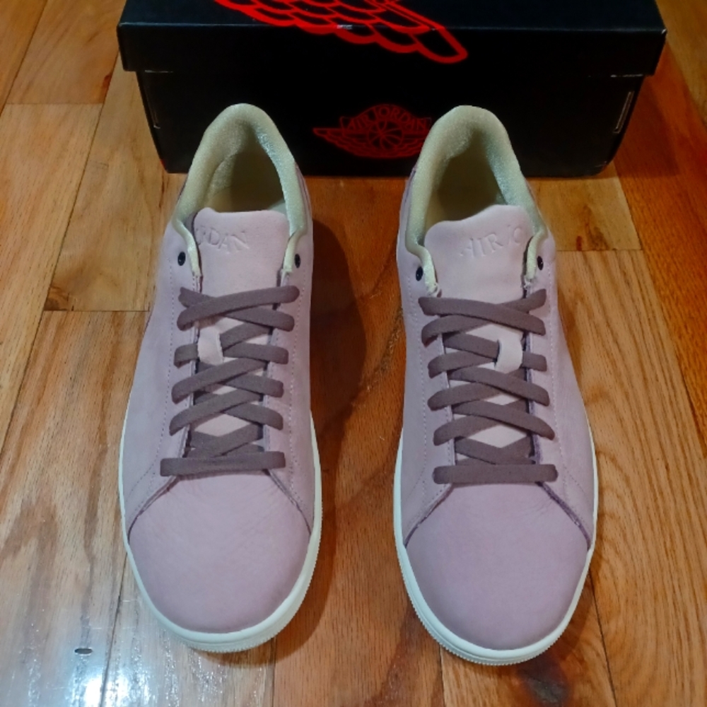 Air Jordan 1 Centre Court